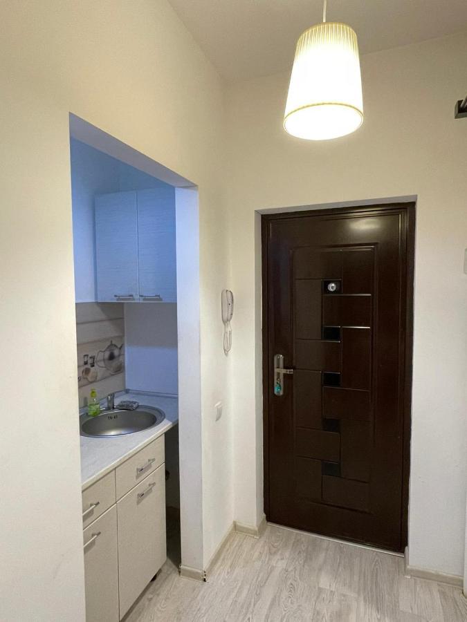 Centru Charming New Apartament Piata Universitate Apartment Bucureşti Ngoại thất bức ảnh
